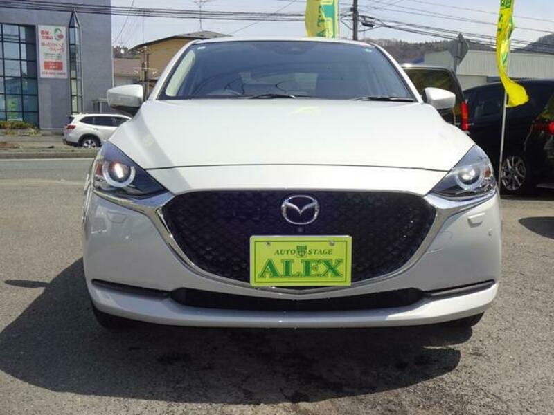 MAZDA2