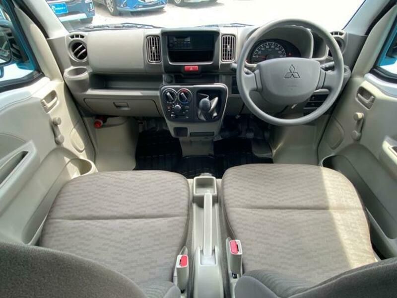 MINICAB VAN