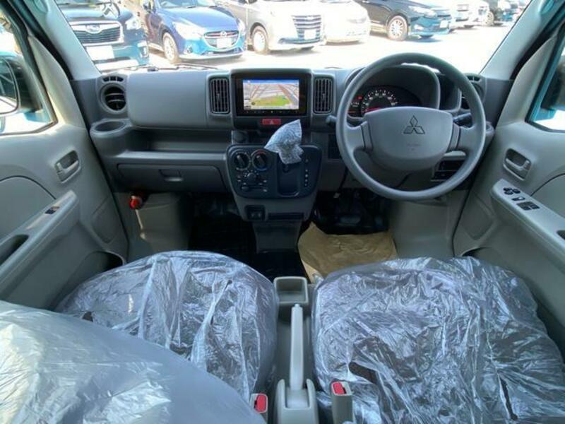 MINICAB VAN