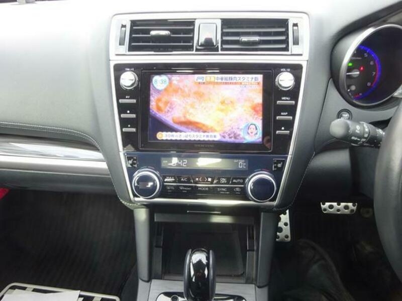 LEGACY B4
