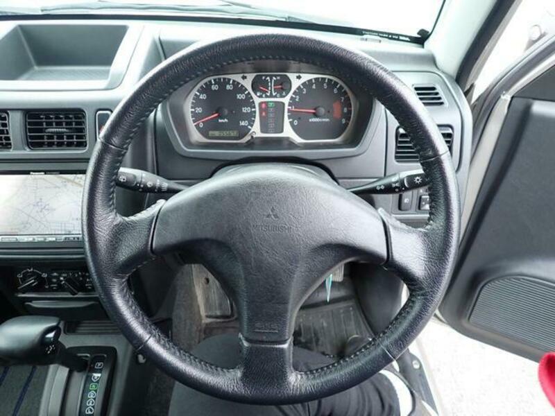 PAJERO MINI