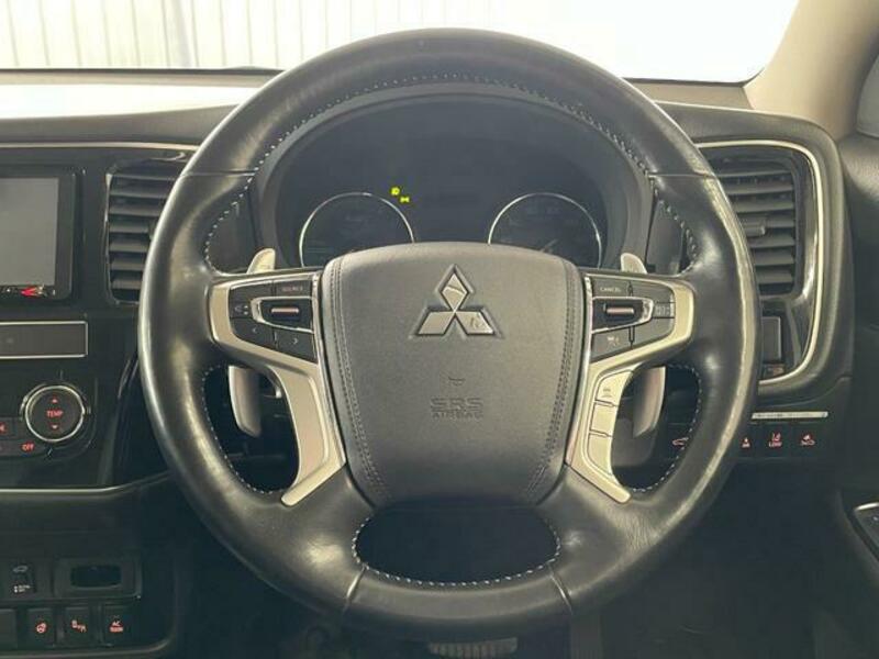 OUTLANDER PHEV