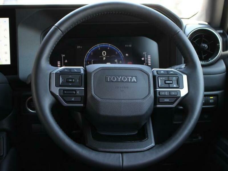 LAND CRUISER 250