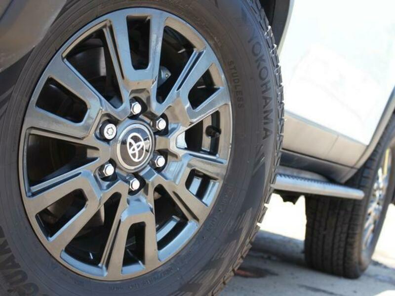 LAND CRUISER 250