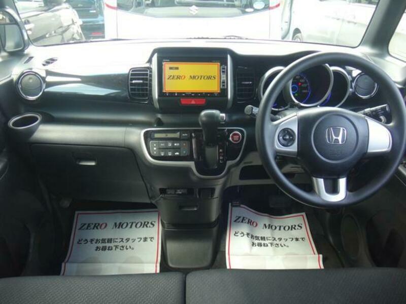 N BOX CUSTOM
