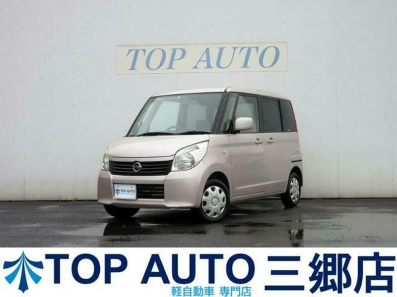 NISSAN ROOX