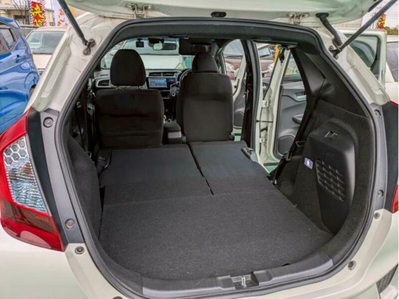 FIT HYBRID