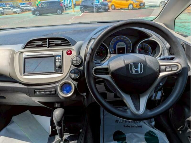 FIT HYBRID