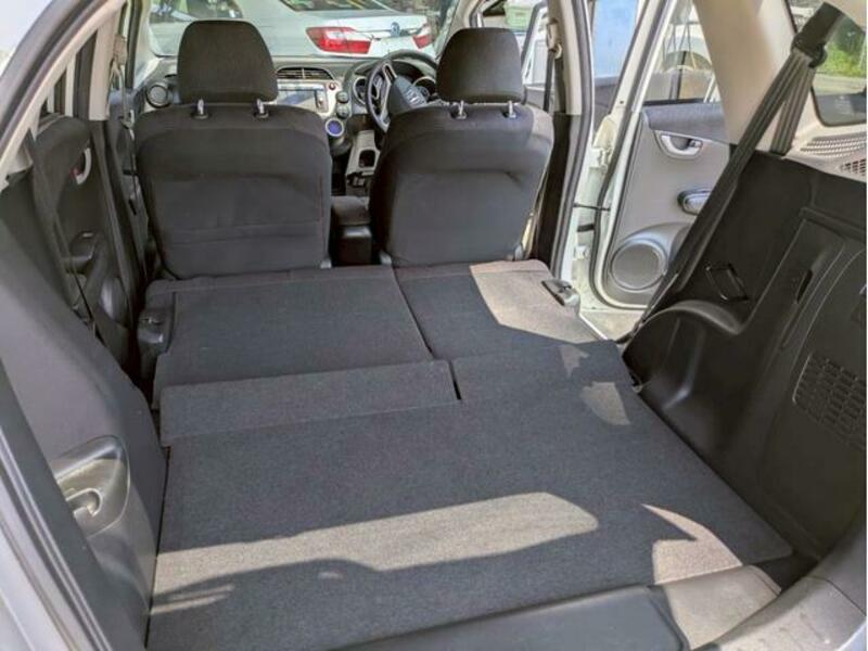FIT HYBRID