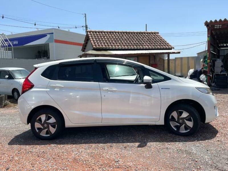 FIT HYBRID