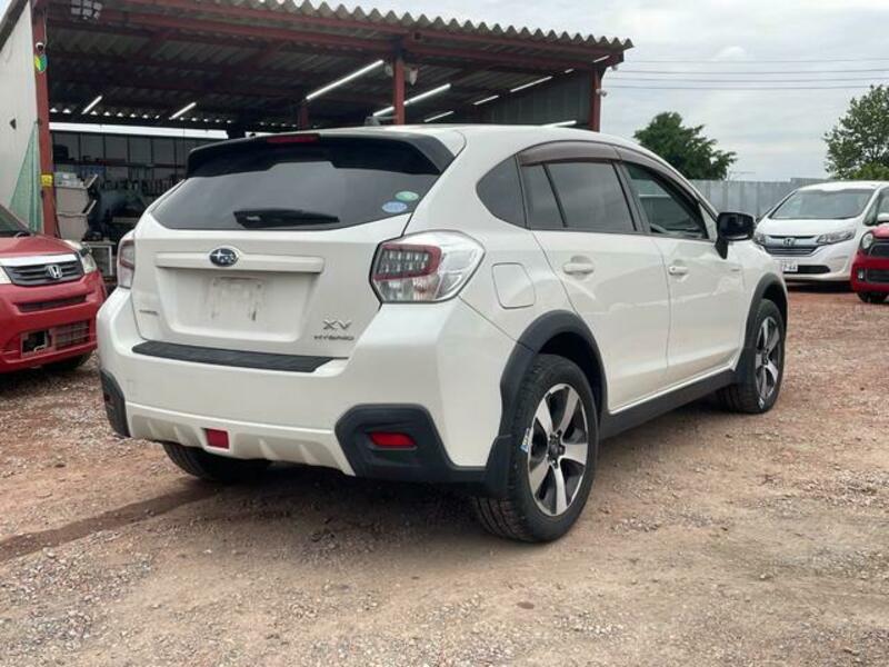 XV HYBRID