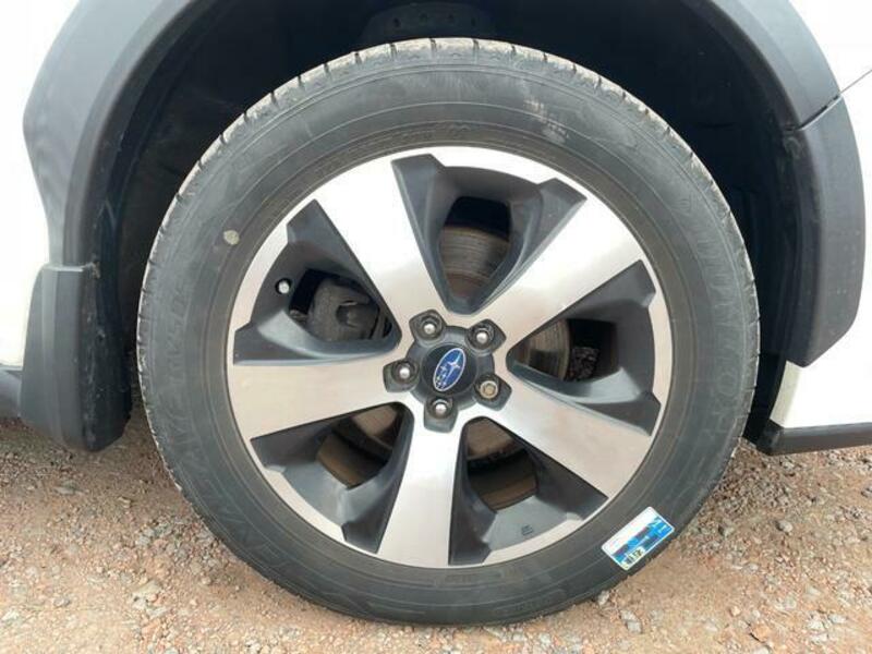 XV HYBRID