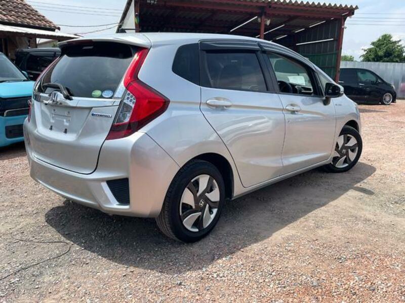 FIT HYBRID