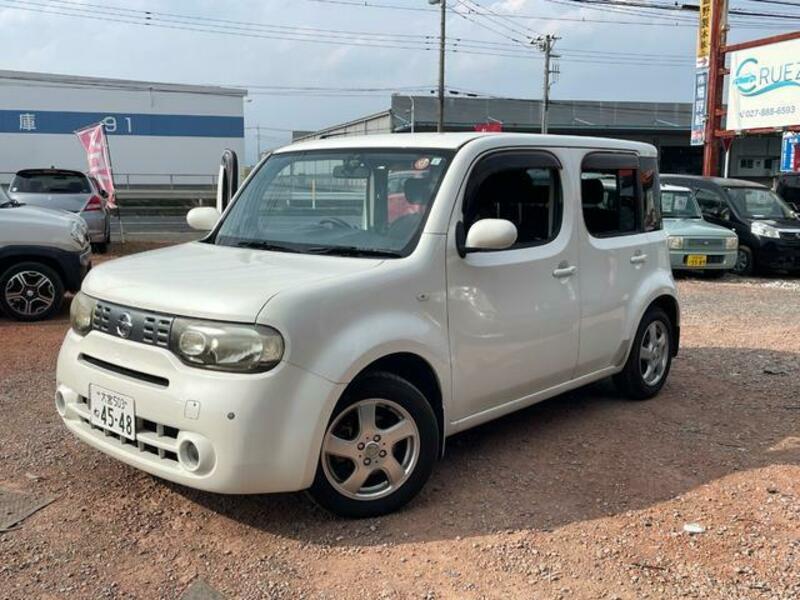 NISSAN CUBE
