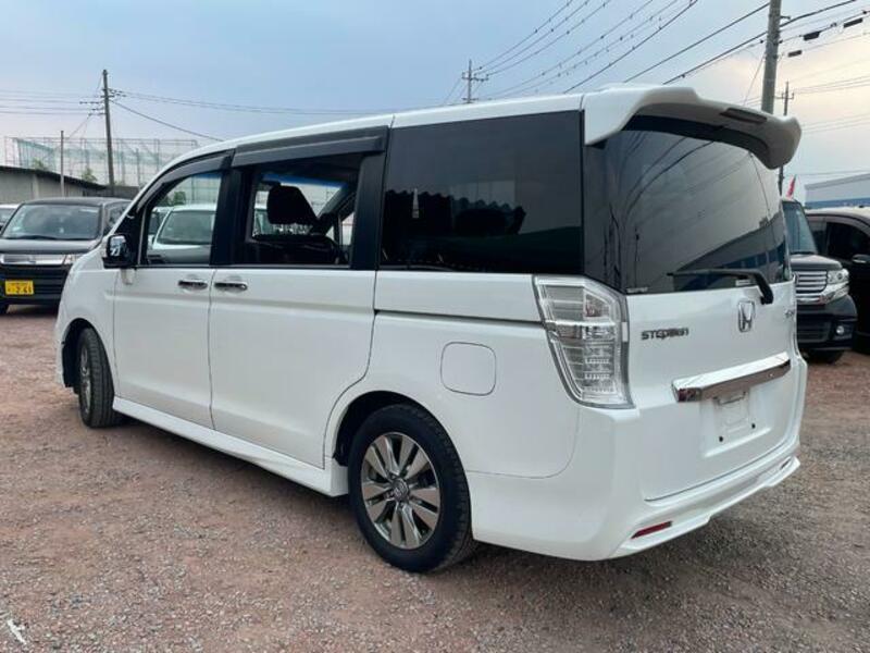 STEPWAGON SPADA