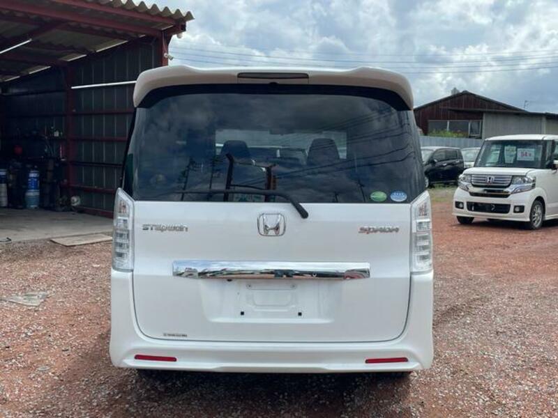 STEPWAGON SPADA