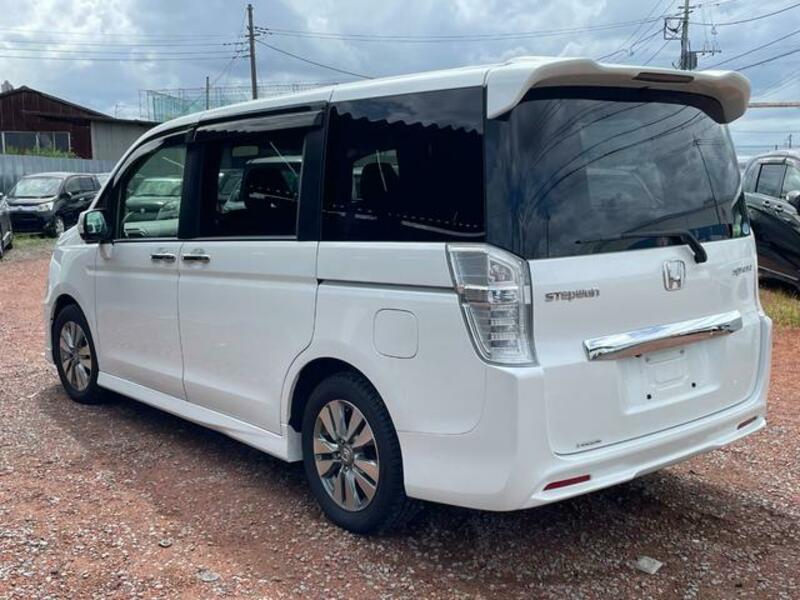 STEPWAGON SPADA