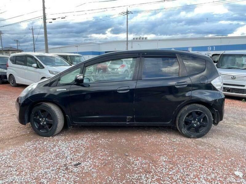 FIT HYBRID