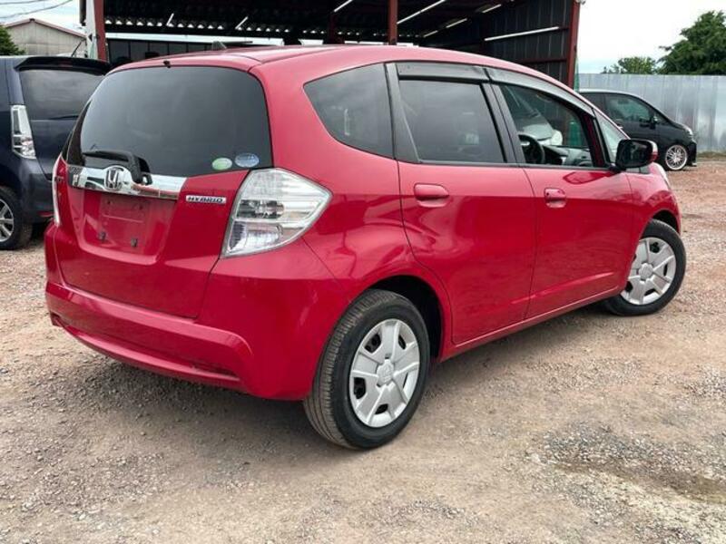 FIT HYBRID
