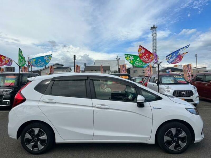 FIT HYBRID