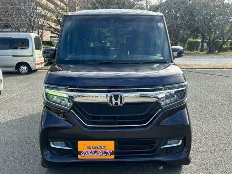 N BOX CUSTOM