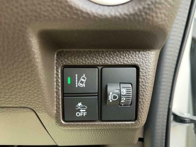 N BOX