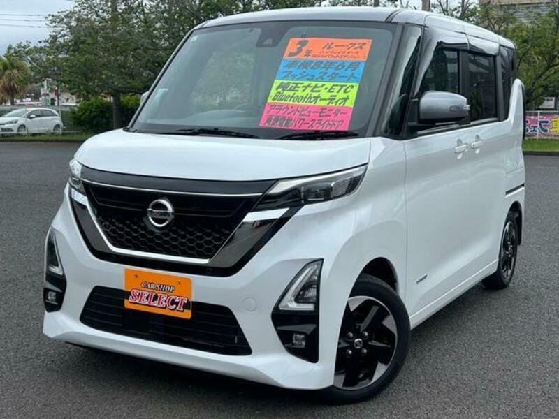 NISSAN ROOX