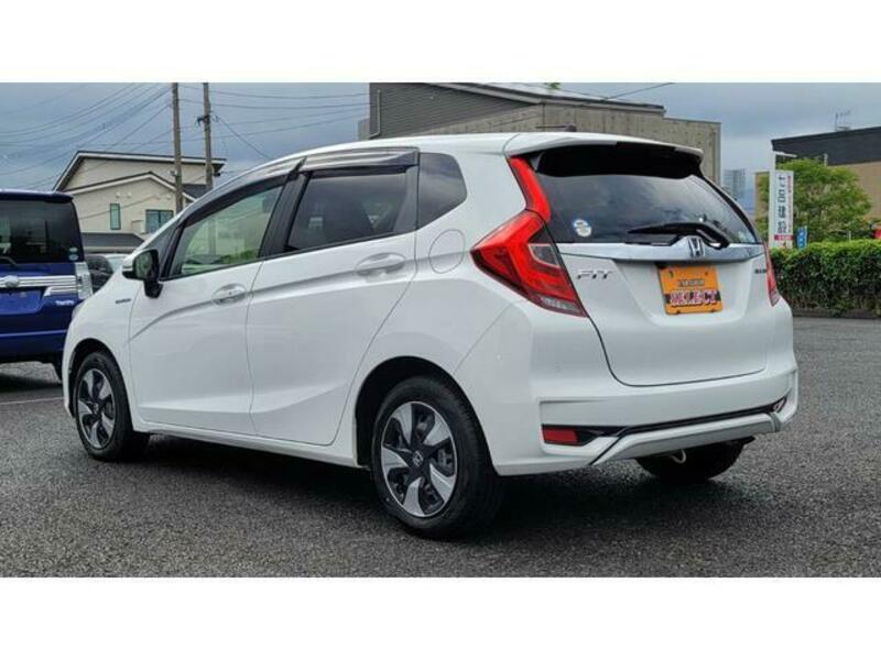 FIT HYBRID