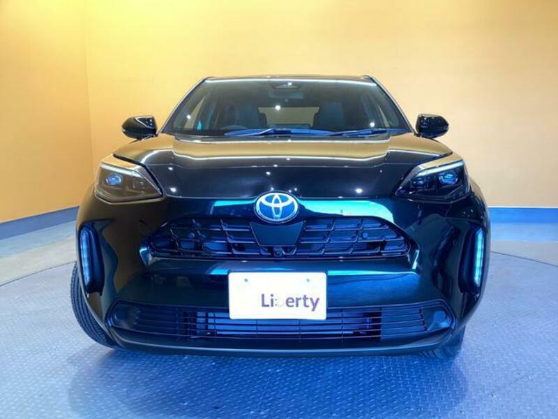 YARIS CROSS