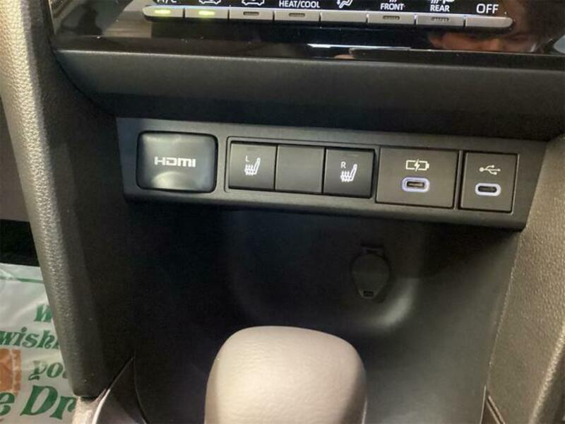 YARIS CROSS