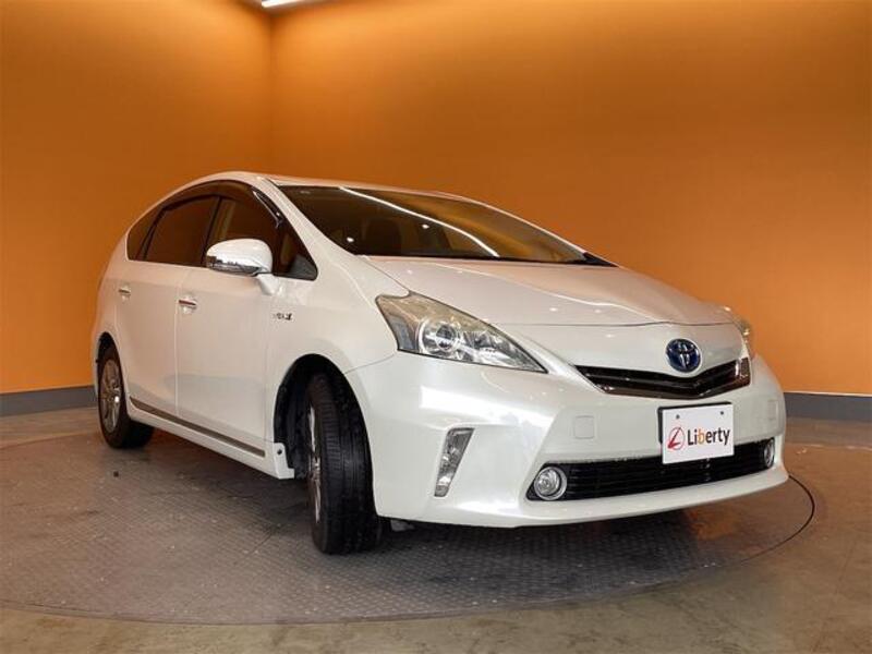 PRIUS ALPHA
