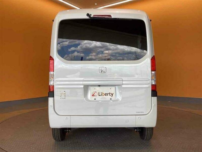 N-VAN