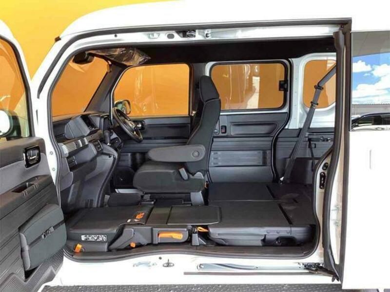 N-VAN
