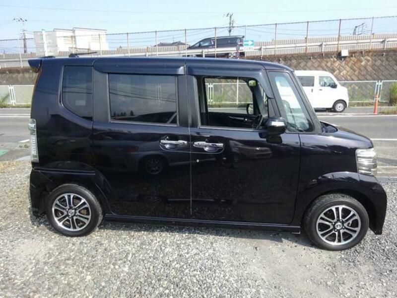 N BOX CUSTOM