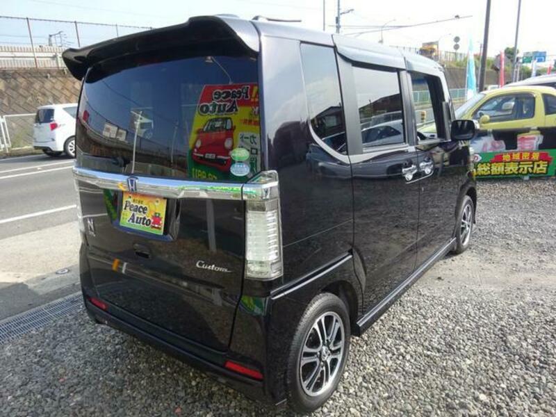N BOX CUSTOM