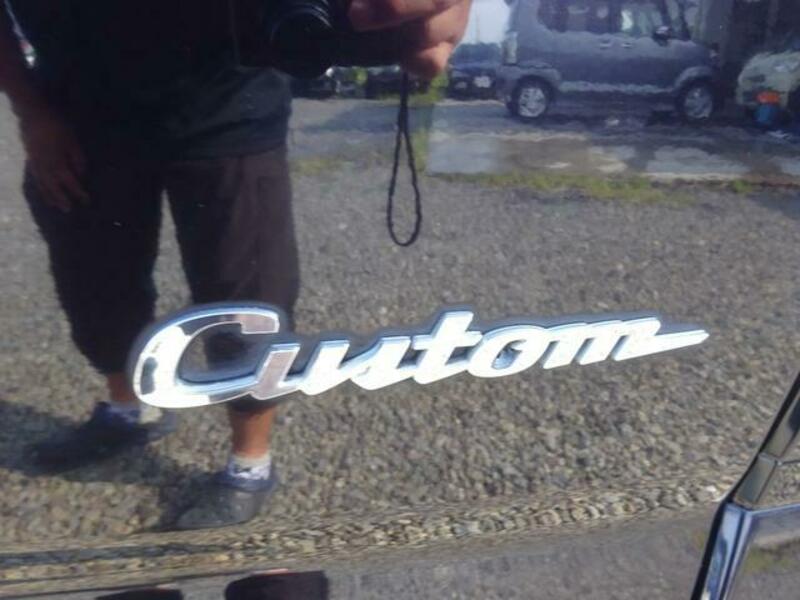 N BOX CUSTOM