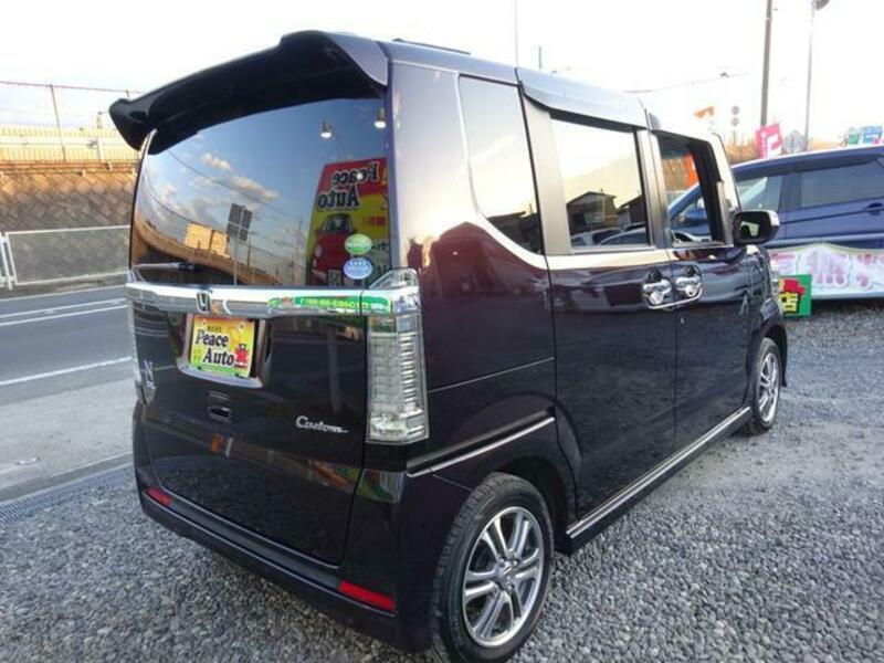 N BOX CUSTOM