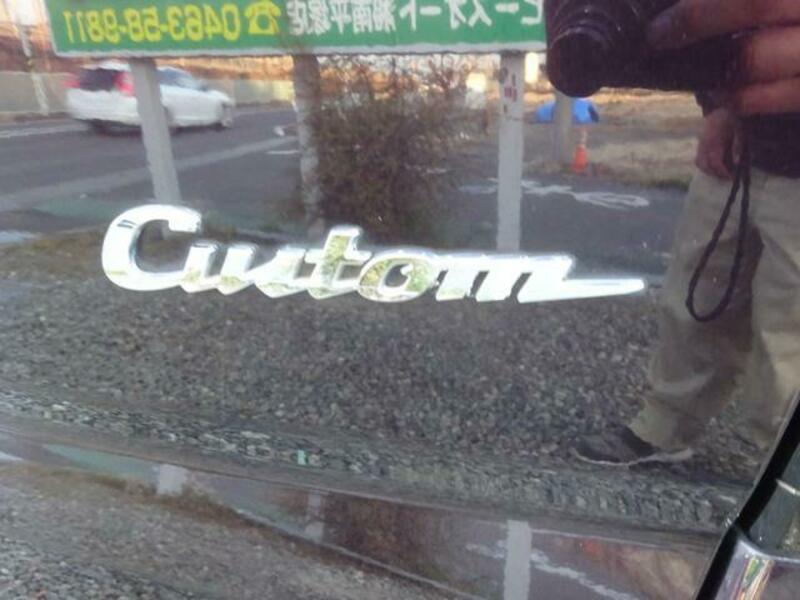 N BOX CUSTOM