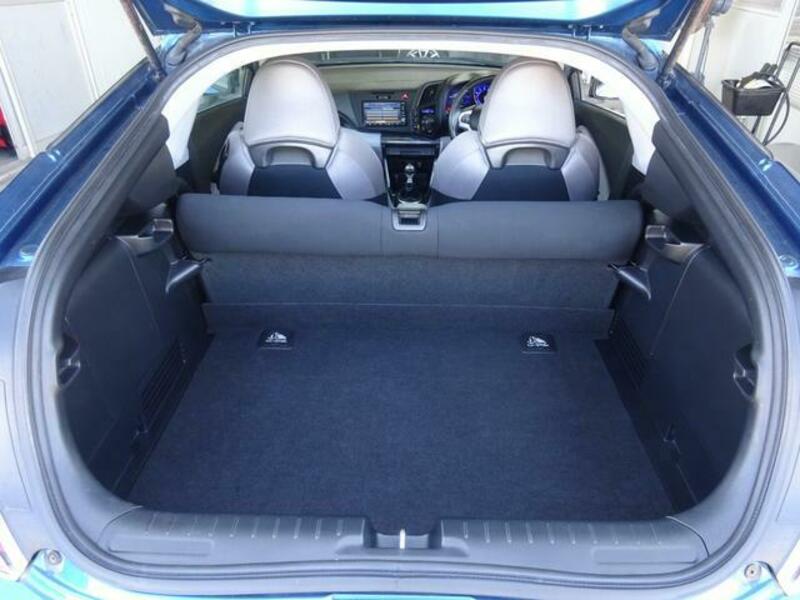 CR-Z