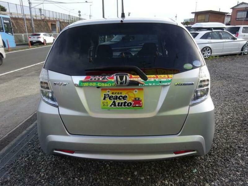 FIT HYBRID