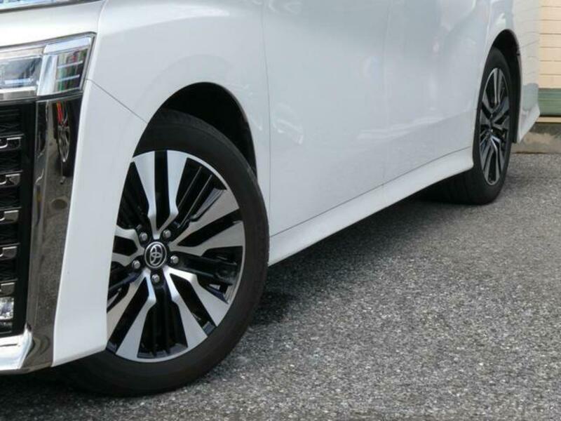 VELLFIRE