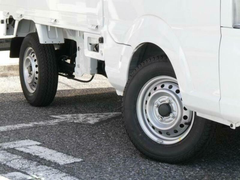CLIPPER TRUCK