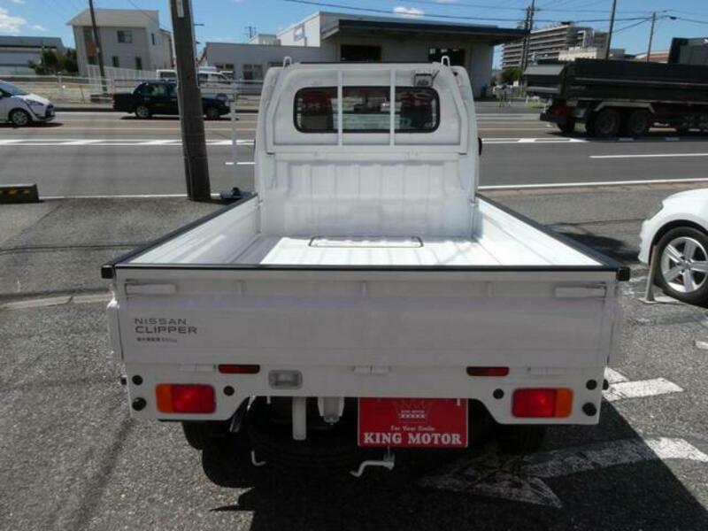 CLIPPER TRUCK