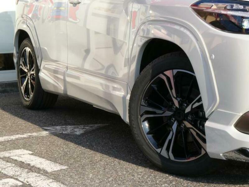 COROLLA CROSS