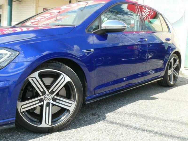 GOLF R