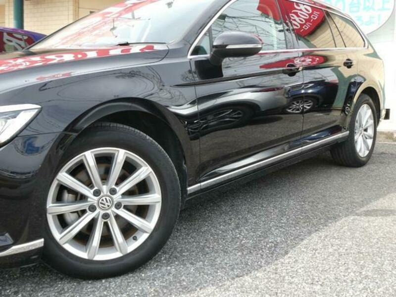 PASSAT VARIANT