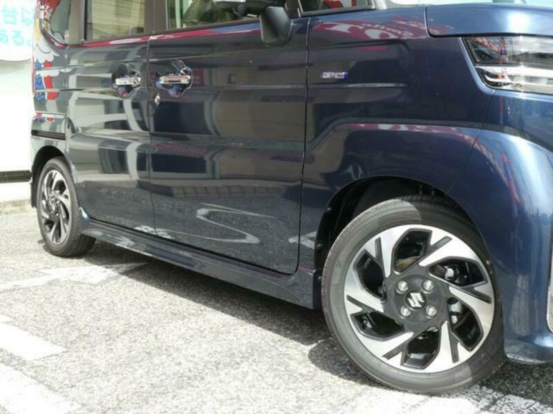 SPACIA CUSTOM
