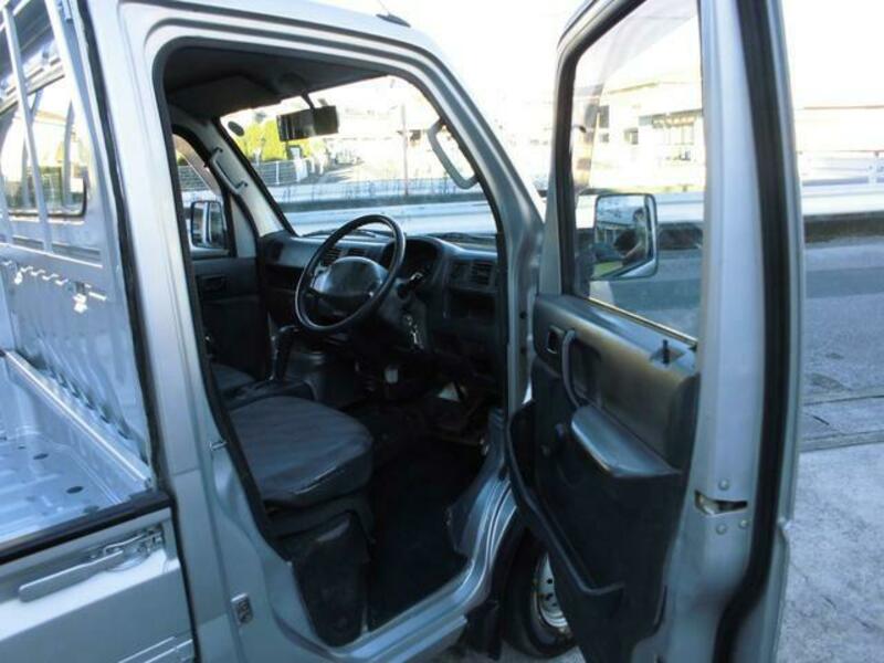CARRY TRUCK
