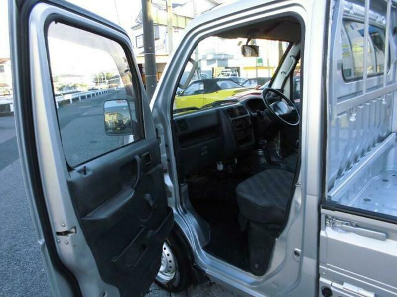 CARRY TRUCK
