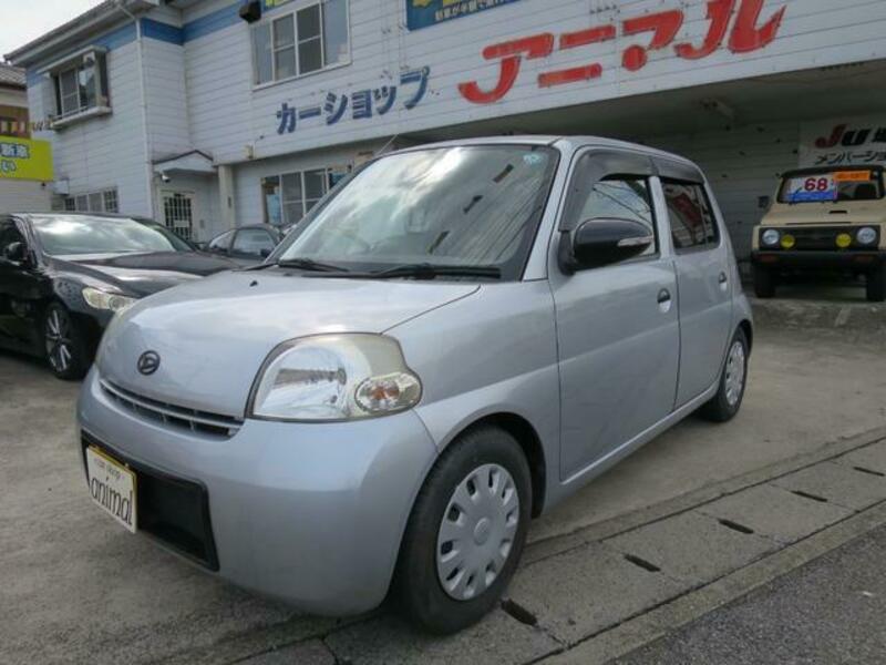 DAIHATSU ESSE